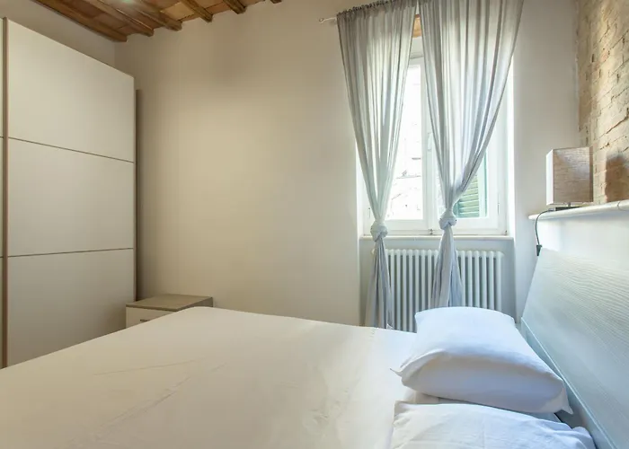 Am1 - Elegant Three-room In The Center *